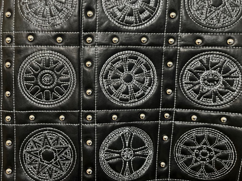 PELLE PELLE ( Pele Pele ) marc buchanan wheel pattern studs & embroidery leather jacket HIPHOP trumpet -B series big size [ new goods * unused goods ]
