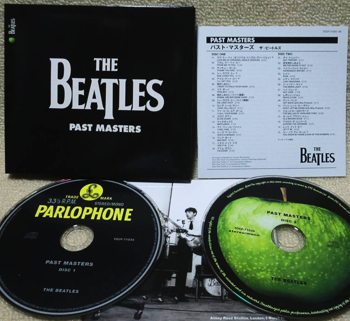 【2点で送料無料】CD2枚組 ビートルズ Beatles Past Masters 2009年リマスター 日本盤ボックスのバラ1点 ブックレット2冊 対訳掲載_画像1
