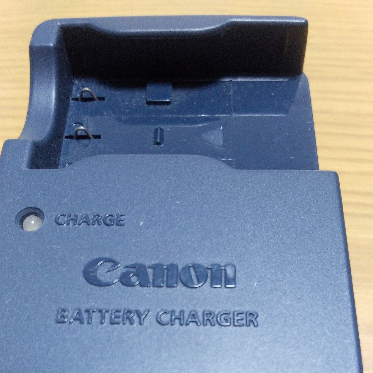 Canonデジカメバッテリー、充電器、メモリーカード