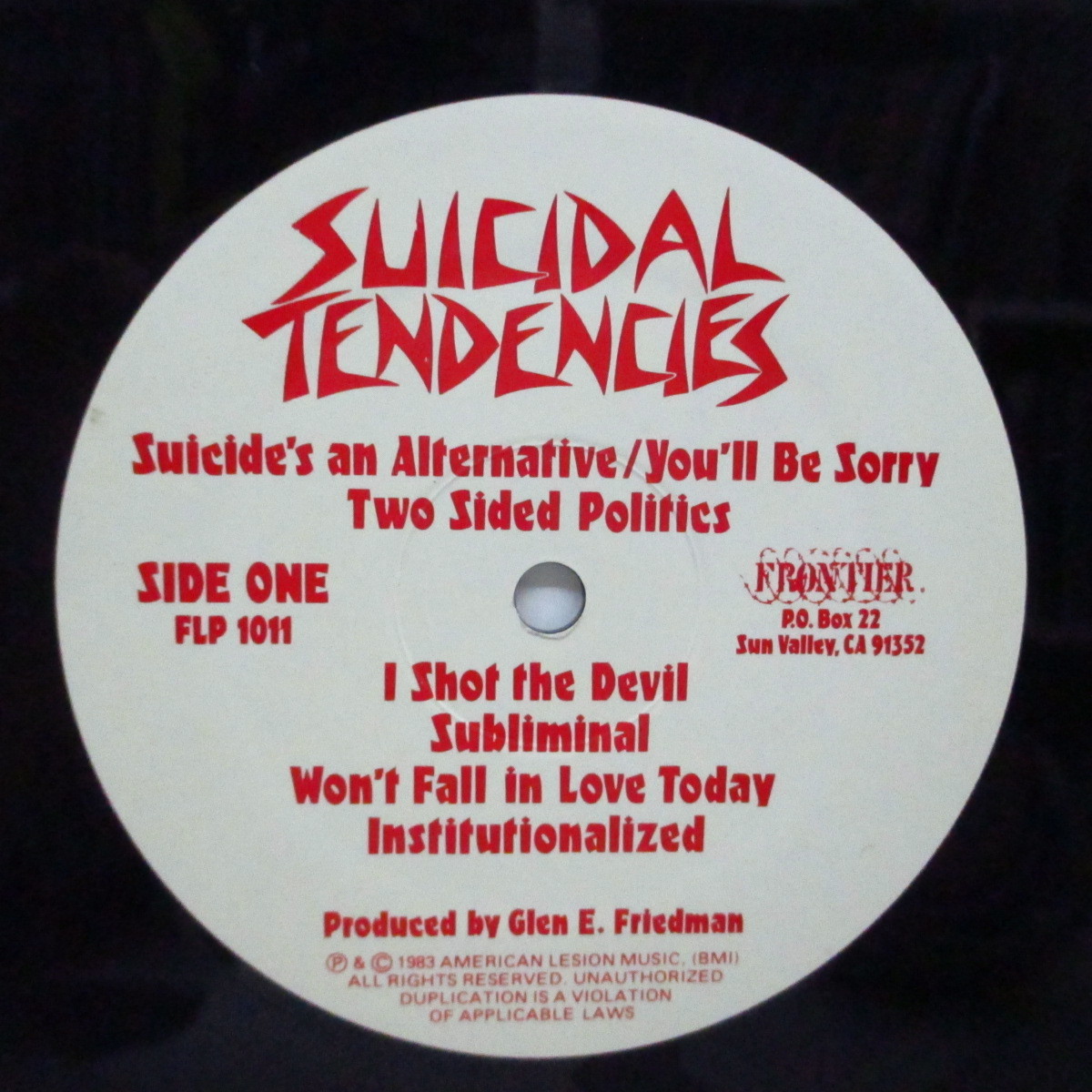 SUICIDAL TENDENCIES-S.T. [1st] (US 80's 再発「光に透かすと見える赤紫盤」LP/バ_画像3