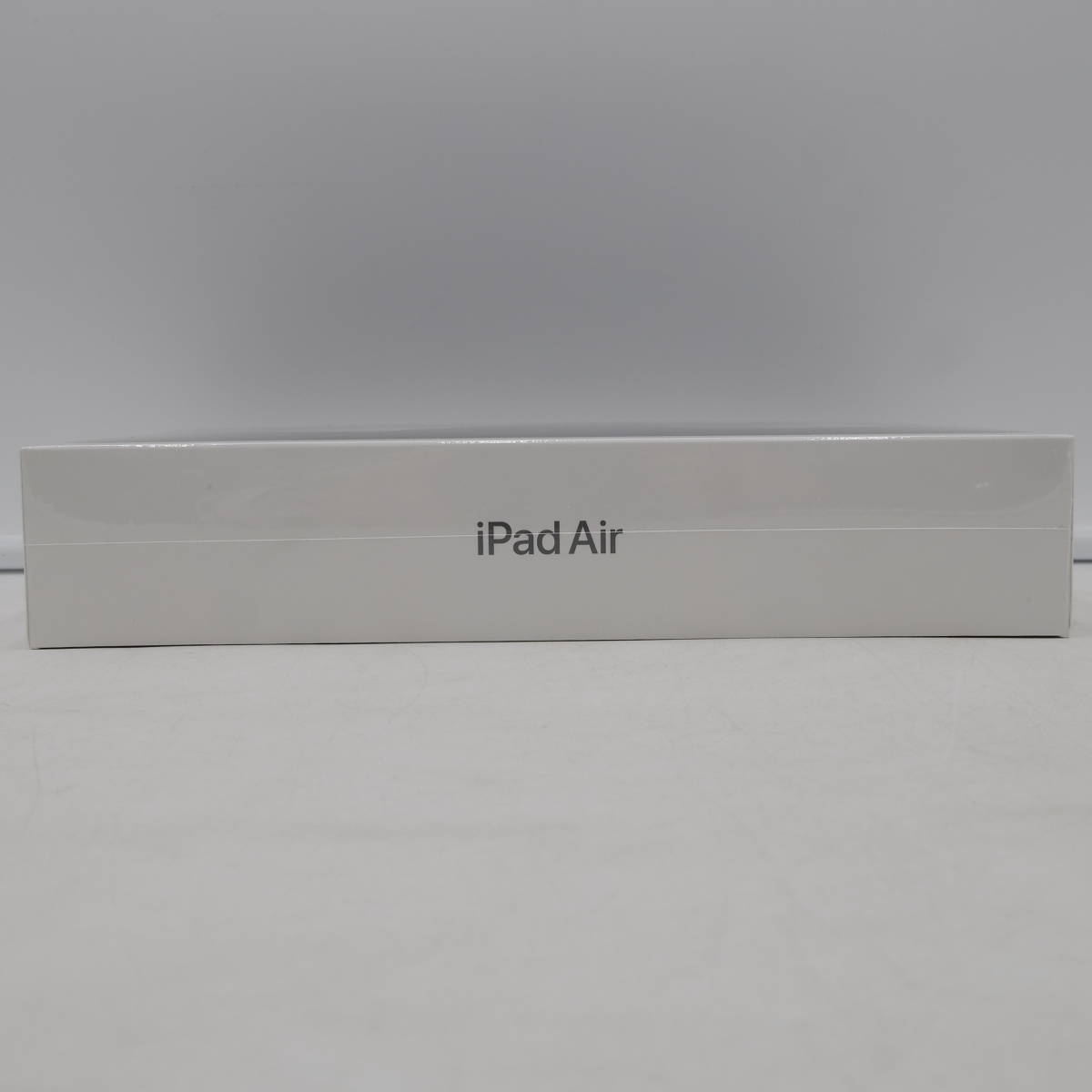 NW19【未開封】Apple iPad Air 10.9インチ 第5世代 Wi-Fi 64GB 2022年春 MM9C3J/A A2588 スペースグレイ アイパッドエアー タブレット_画像6