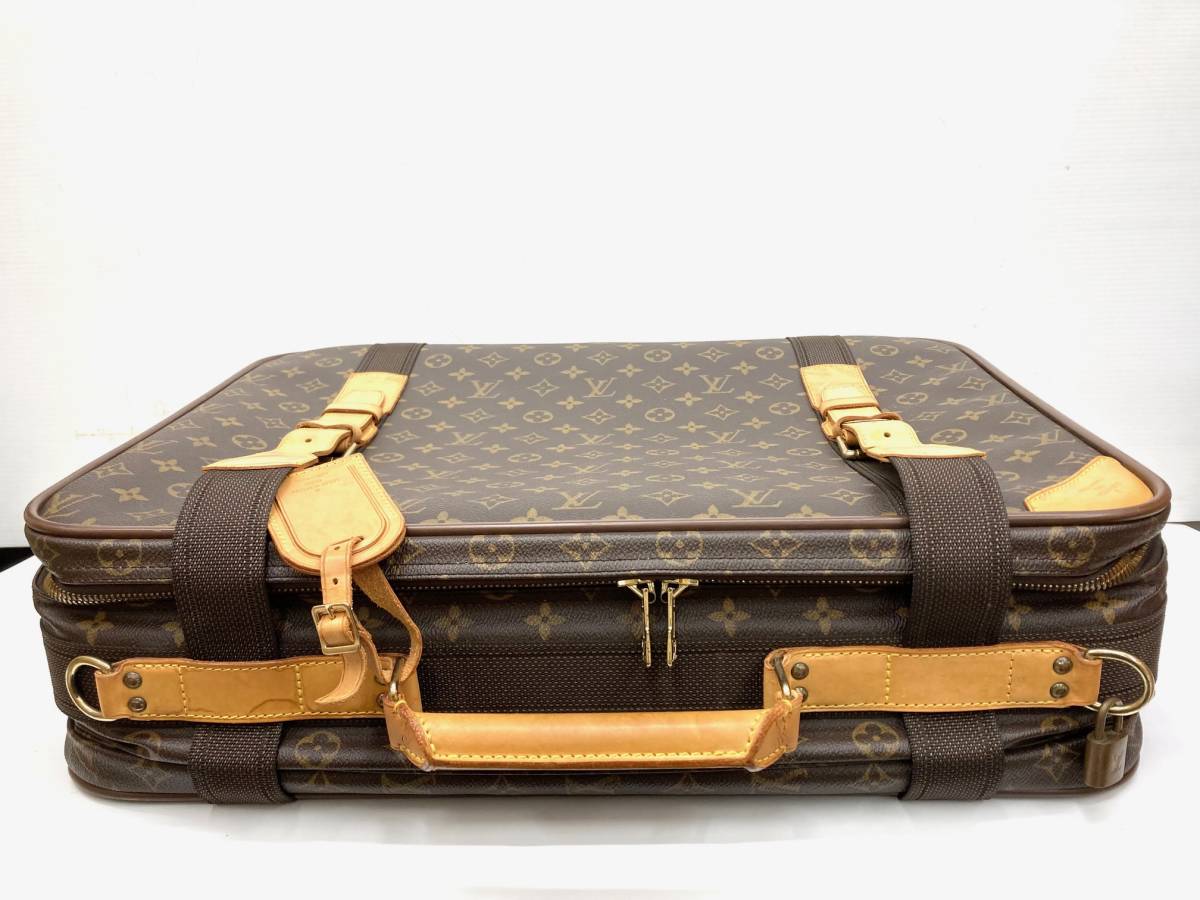 【 旅行に! 】LOUIS VUITTON/ ルイ・ヴィトン サテライト・W53 モノグラム M23356 セミソフト トラベルバッグ 旅行カバン スーツケース 【 旅行に! 】LOUIS VUITTON/ ルイ・ヴィトン サテライト・W53 モノグラム M23356 セミソフト トラベルバッグ 旅行カバン スーツケース