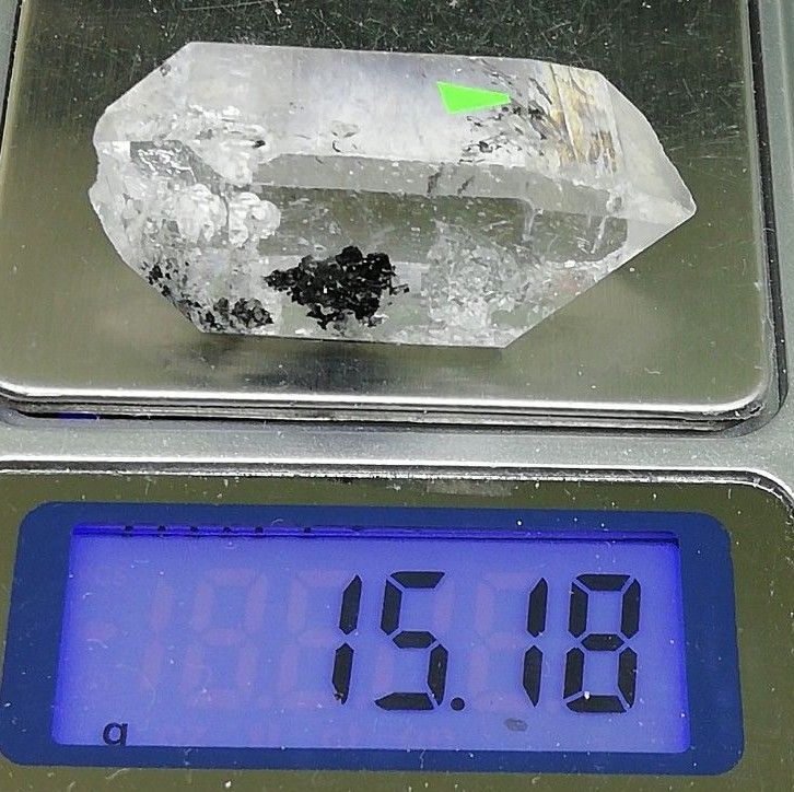 水入りダブルポイント水晶1518原石　天然石　パワーストーン　鉱物標本