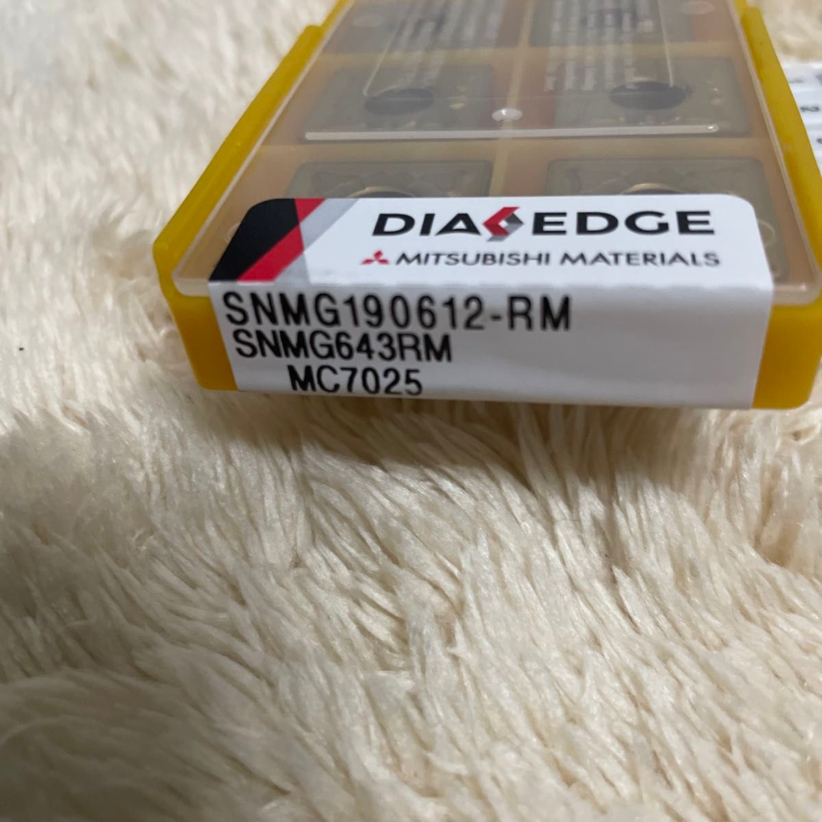 SNMG190612-RM MC7025 10ヶ（1ケースに10ヶ入）　三菱マテリアル　切削チップ SNMG643RM