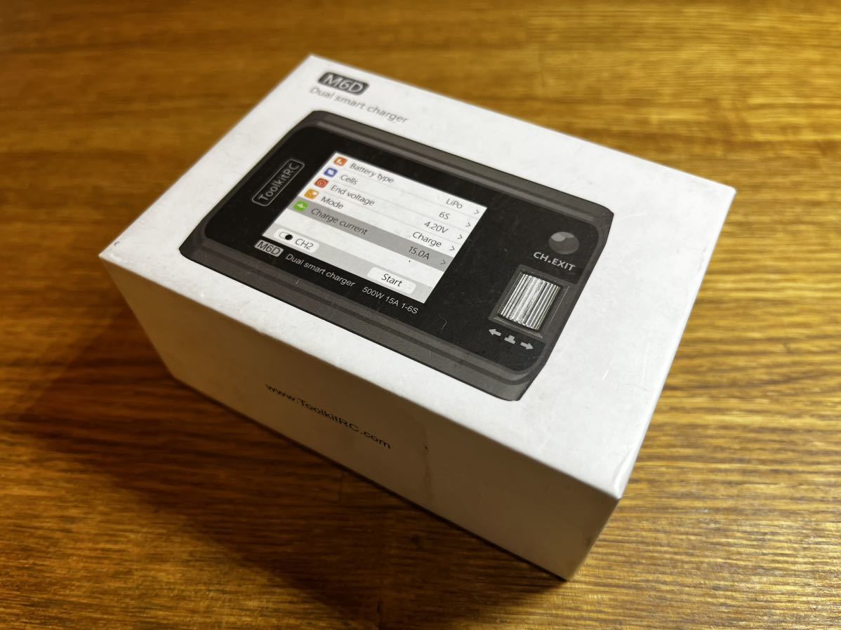 充電器 M6D Dual smart charger 中古_画像1