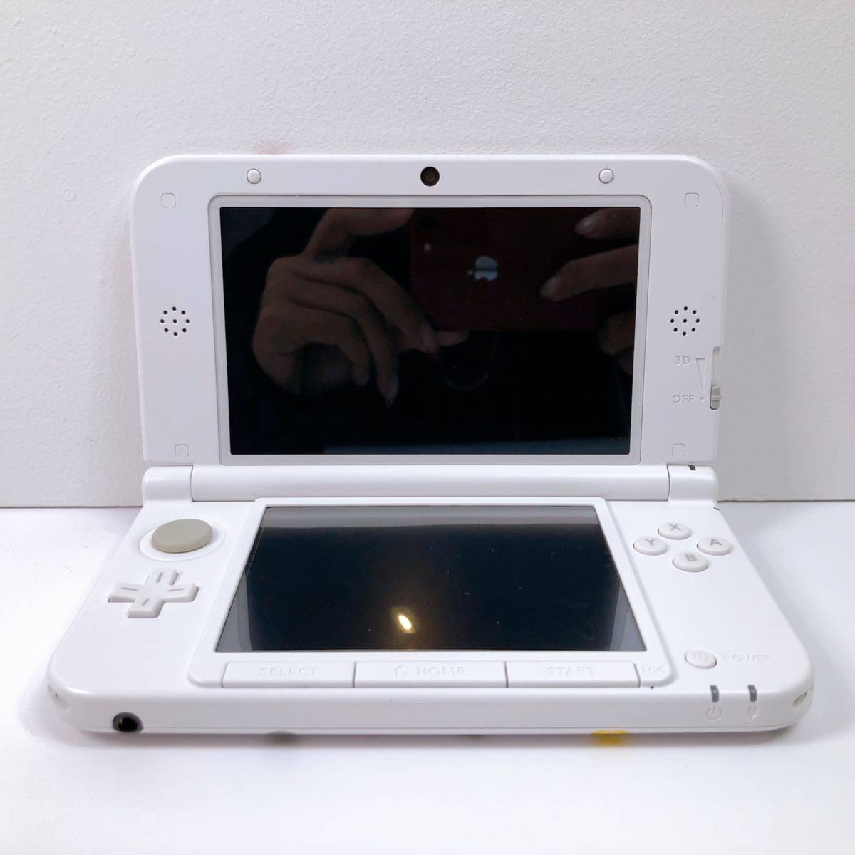 84【中古】Nintendo 3DS LL 本体 SPR-001 ニンテンドー 3DS LL どうぶつの森仕様 ホワイト タッチペン付き 動作確認 初期化済み 現状品_画像2