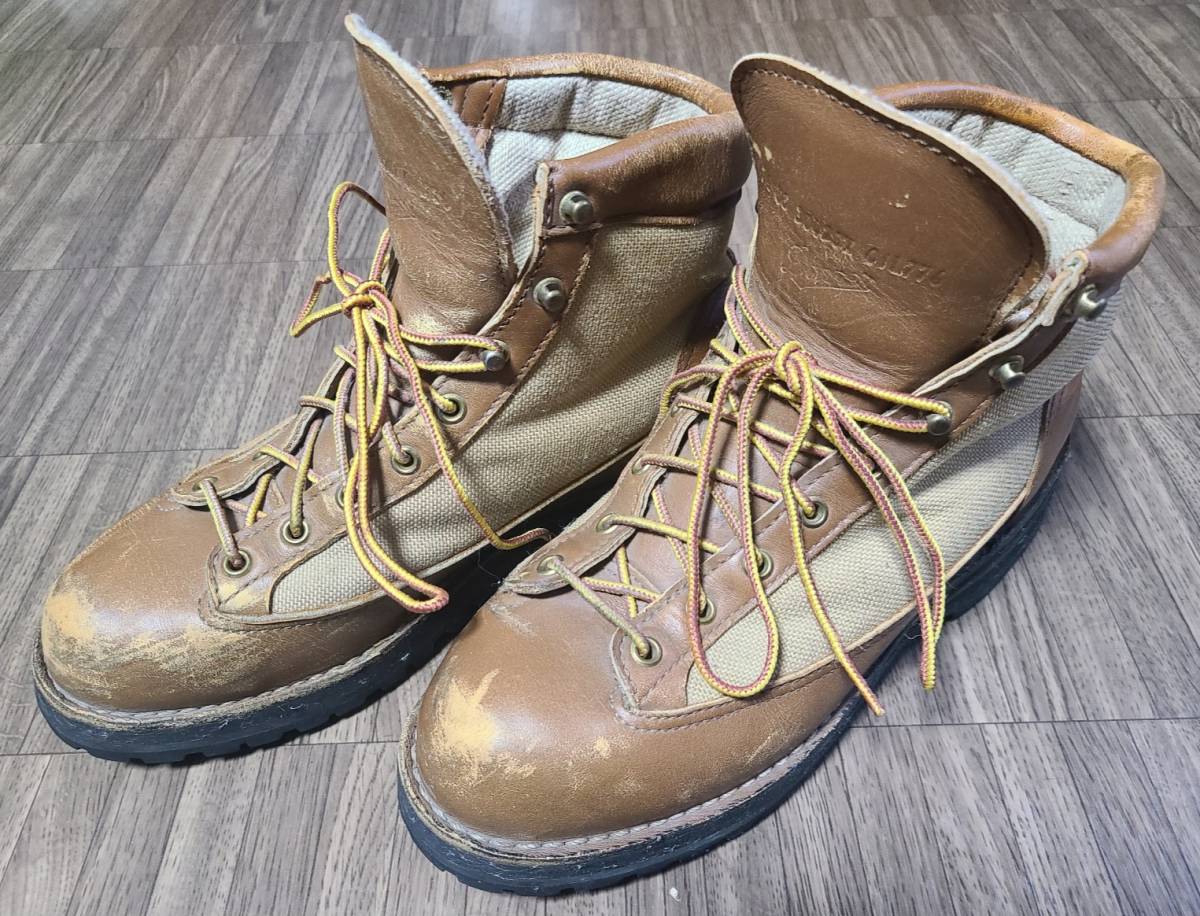 限定特価】 DANNER 25.5㎝ 黒タグ ビブラムソール減り無し 1/2 LIGHT