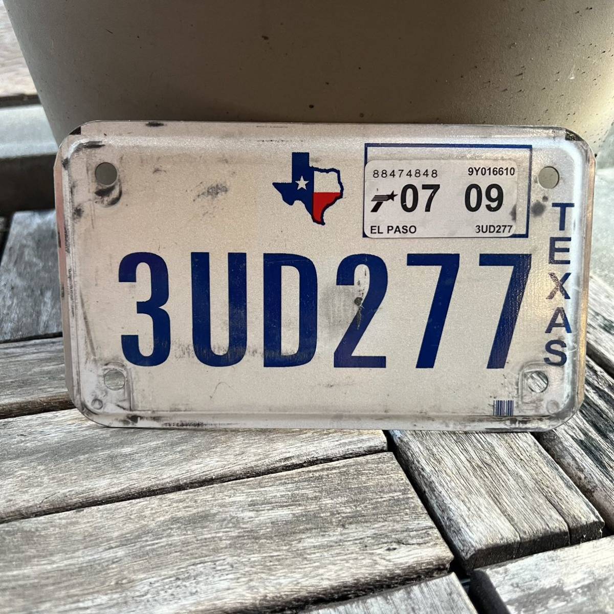 アメリカ オートバイ ナンバープレート バイク ライセンスプレート USA LICENSE PLATE TEXAS テキサス ナンバー 雑貨 の画像1