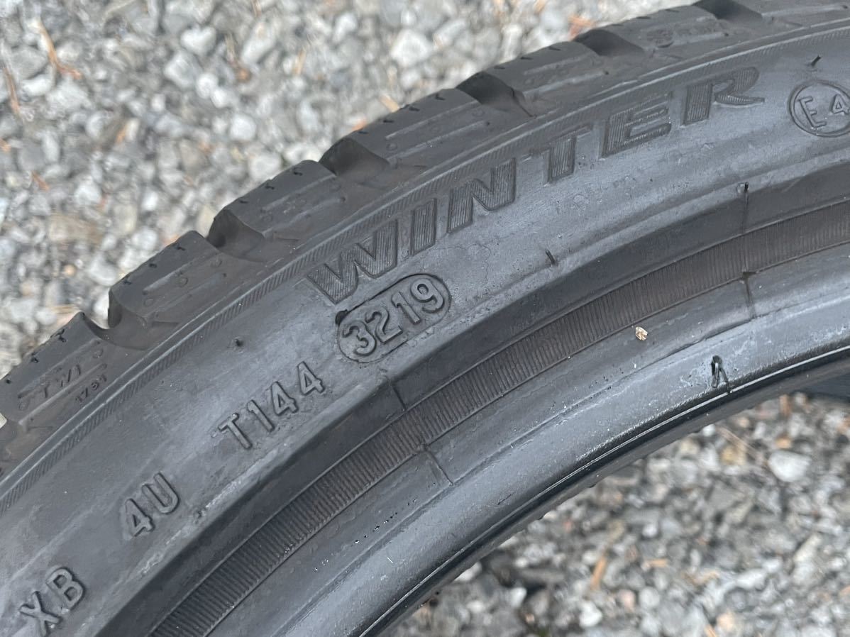 ピレリ ウィンタータイヤ SOTTOZERO3 225/40R18 2019年製 4本セット 中古 走行少 PIRELLI