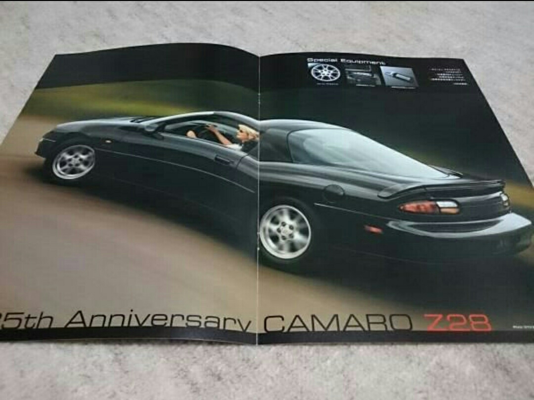 自動車カタログ シボレー カマロ 2002年_画像3