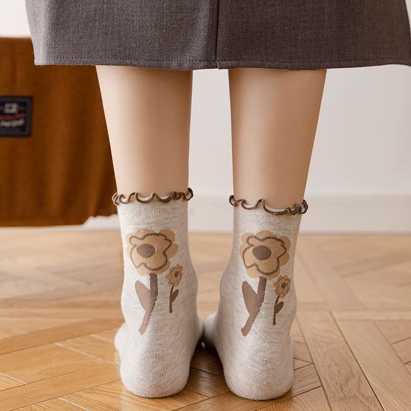 送料無料新品　5足セット　かわいい靴下　ゴム口ゆったり　花柄　レディース　　暖かい　快適　綿素材　韓国人気　キャンペーン