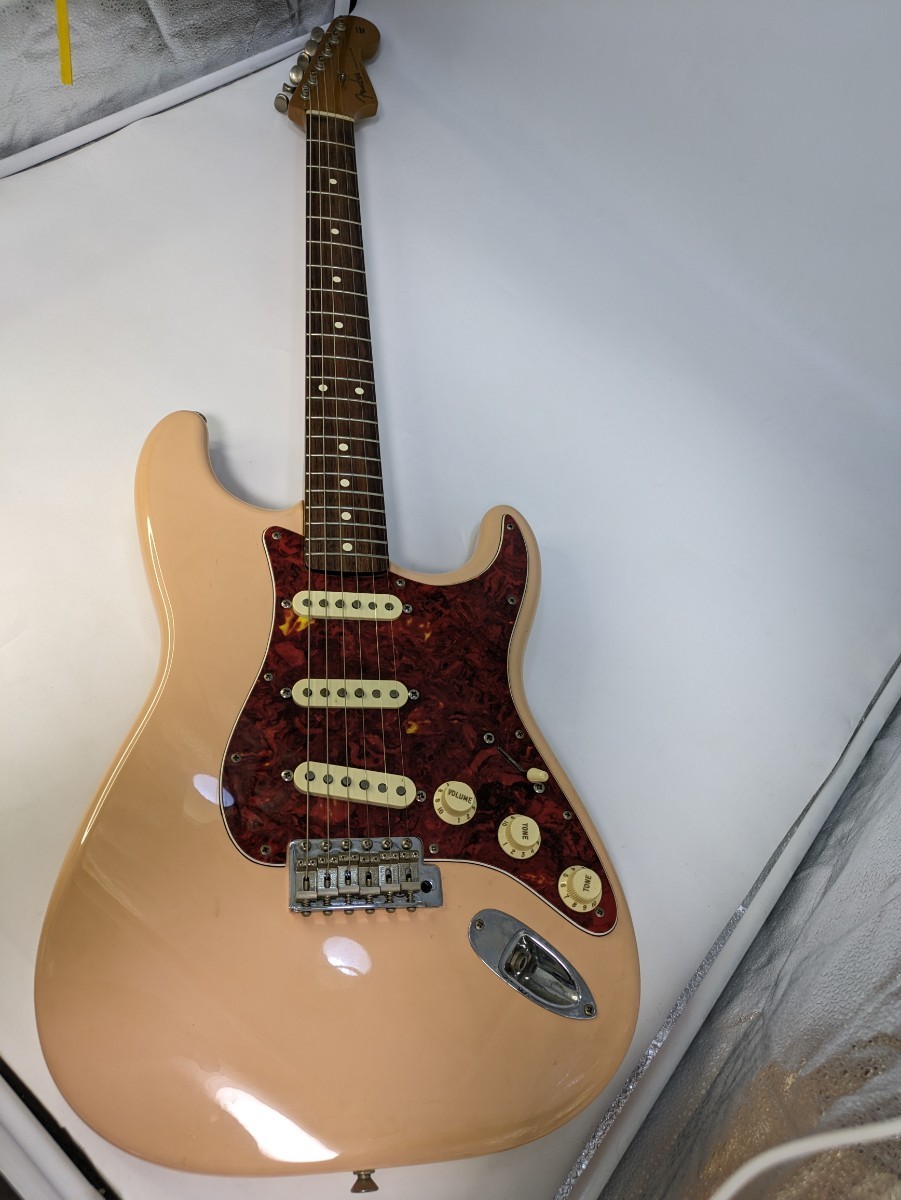 Fender　フェンダー エレキギター 　シリアルNoMN9〜　リュック型　フェンダーケース　メキシコ　Made in Mexico_画像3