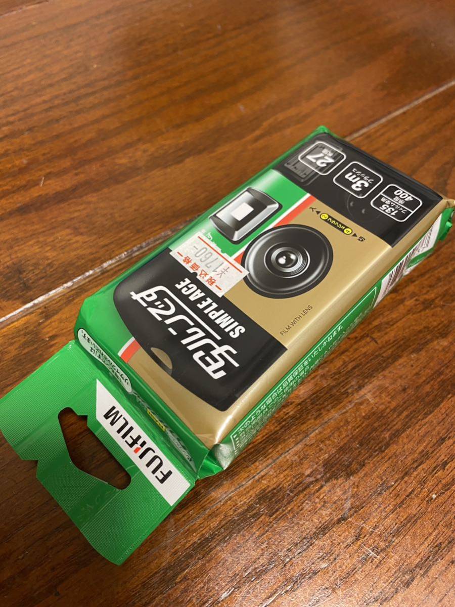 送料230円 【未使用品】FUJIFILM 富士フィルム 写ルンです シンプルエース 27枚撮 初代モデルデザイン カメラ_画像4