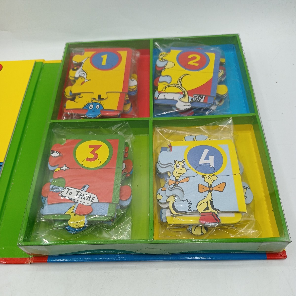 L3003 *Dr.Seuss Puzzle Storydokta-* Hsu s puzzle -stroke - Lee 24 piece jigsaw puzzle unused goods intellectual training toy learning English .