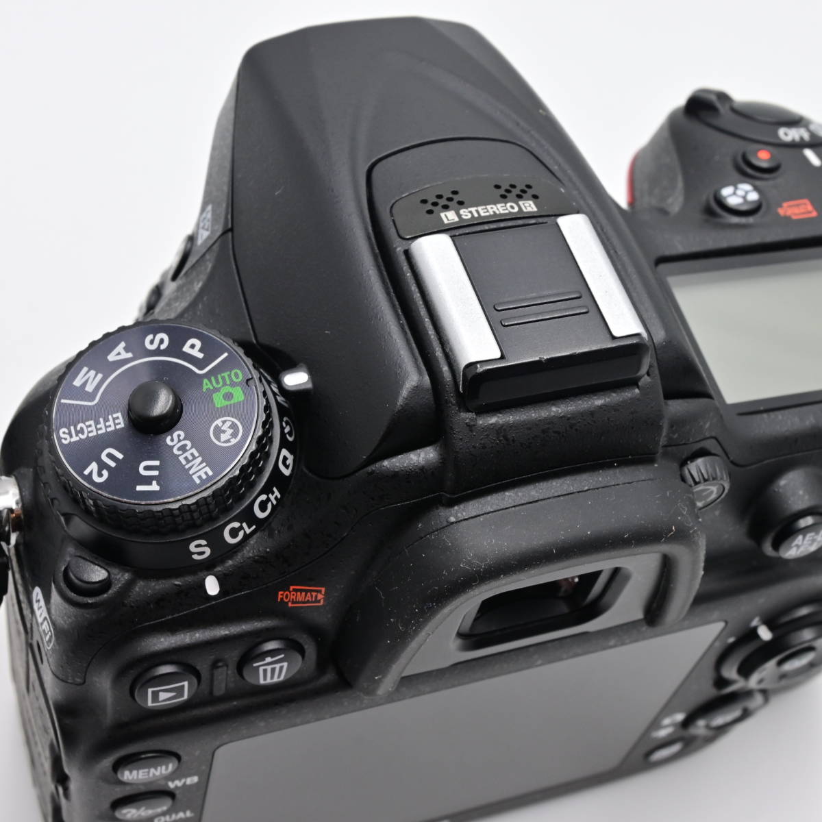 シャッター回数『9688』ニコン　Nikon デジタル一眼レフカメラ D7200 バッテリーパックキット D7200BPK_画像7