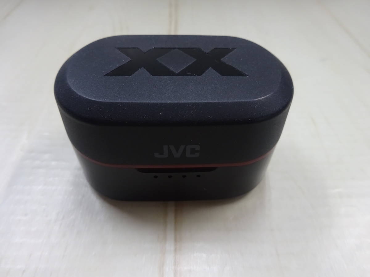 ( く-L-1544 )JVC KENWOOD XX Bluetooth ワイヤレス イヤホン 充電ケースのみ HA-XC50T ブラック 黒 充電確認済み 中古_画像1