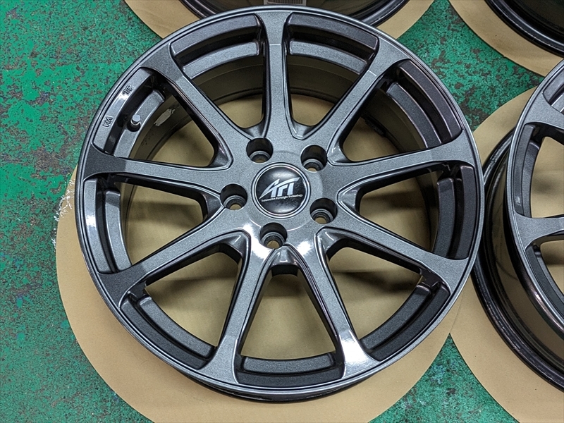 vw フォルクスワーゲン 17×7.5ｊ＋38 PCD112 アルミホイール シャラン装着外し　中古　美品_画像3