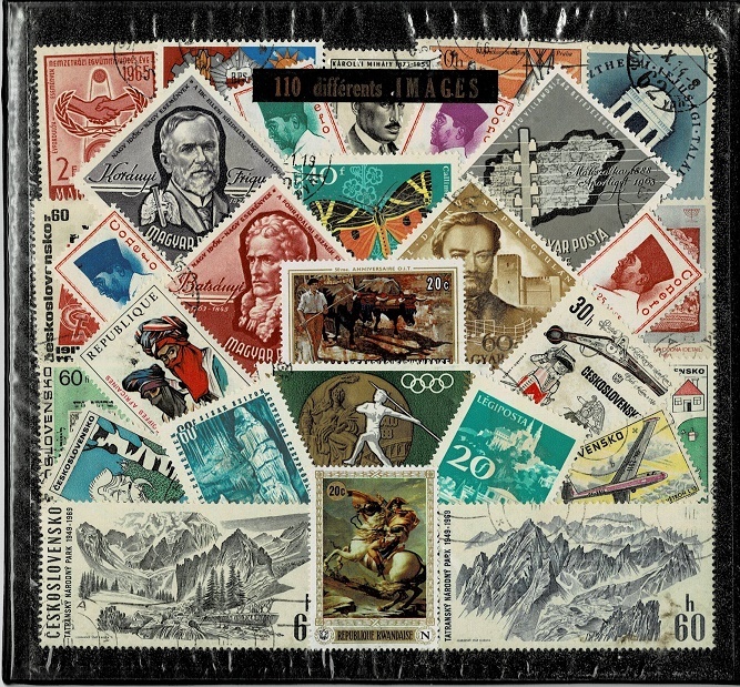 プラスチックホルダーに密閉封印された世界の切手_画像1