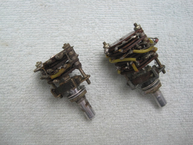 YAESU FT-101 rotary switch 2 piece secondhand goods ①