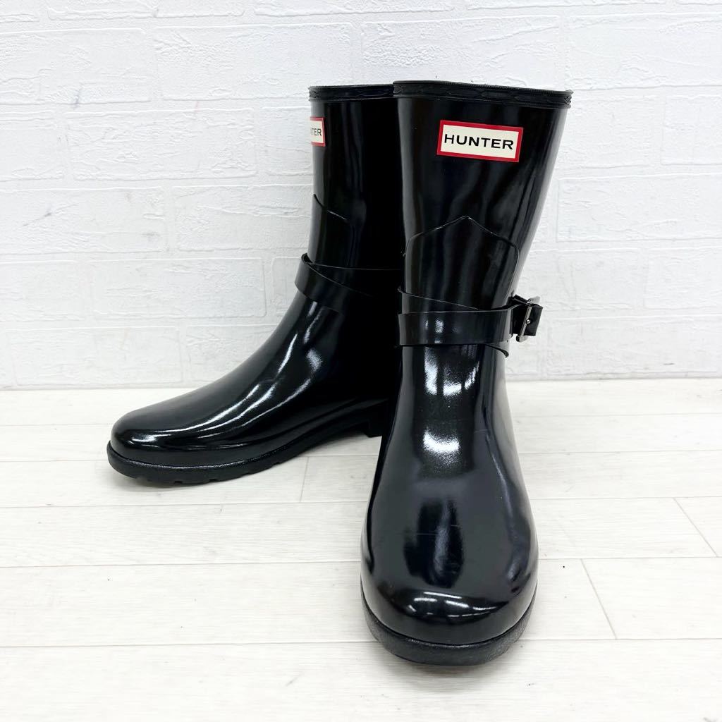 1256◎ HUNTER ハンター 靴 ハーフ ブーツ レイン 雨靴 長靴 カジュアル ワンポイント ロゴ エナメル ブラック レディースUK6_画像1