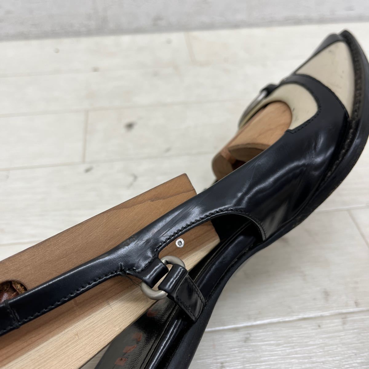 1271◎ イタリア製 miumiu ミュウミュウ 靴 シューズ パンプス ヒール ストラップ ポインテッドトゥ ベージュ ブラック レディース36_画像6