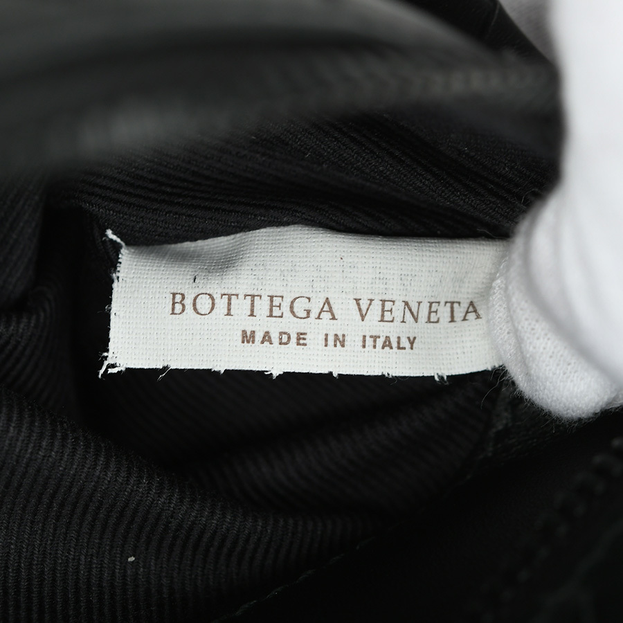ボッテガヴェネタ BOTTEGA VENETA イントレチャート ボディバッグ ベルトバッグ ブラック 黒 レザー ショルダー メンズ 中古_画像8