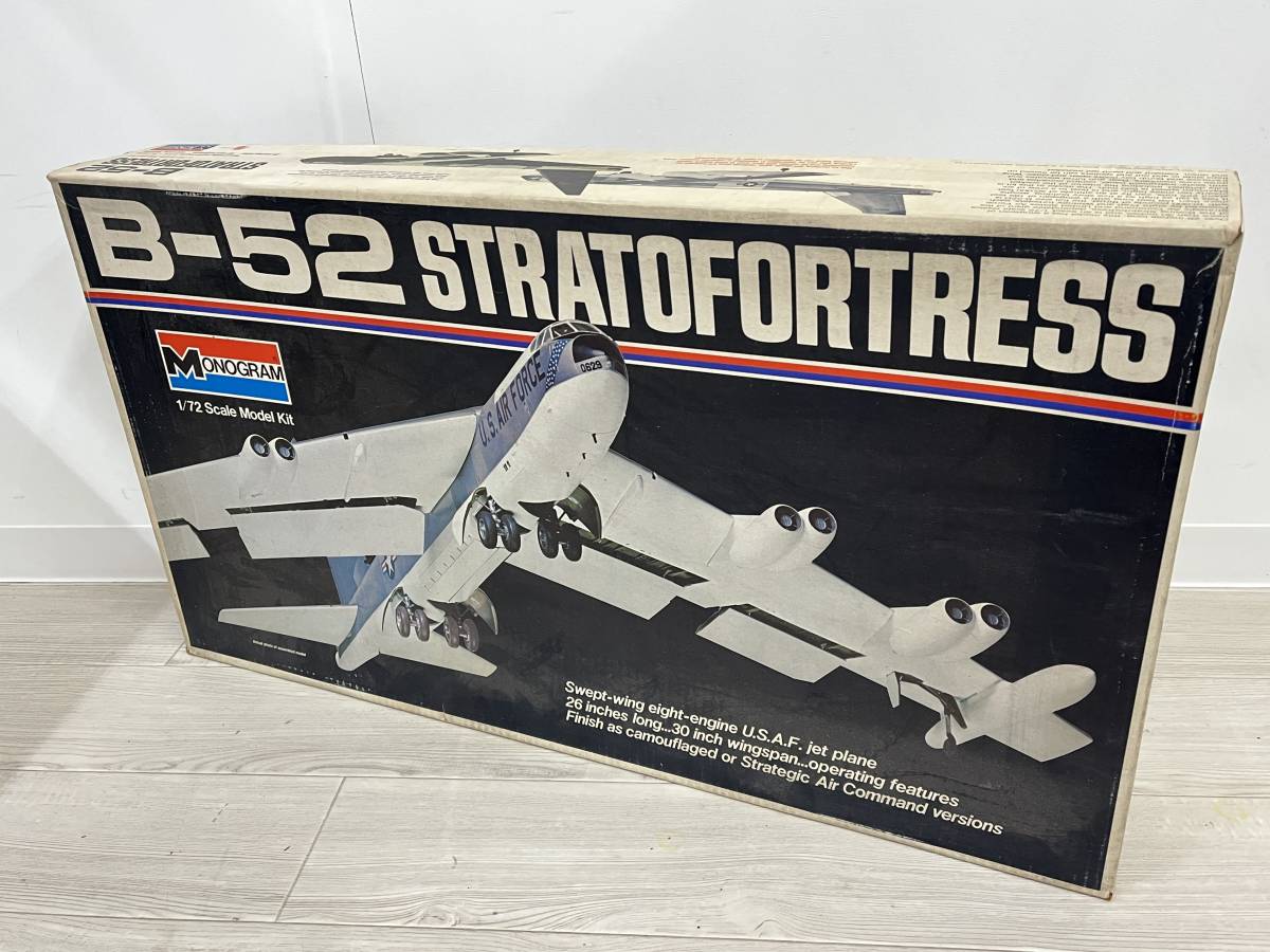 MONOGRAM モノグラム B-52 STRATOFORTRESS 戦略爆撃機 1/72 プラモデル 模型 モデルキット 元箱付き 当時物_画像1