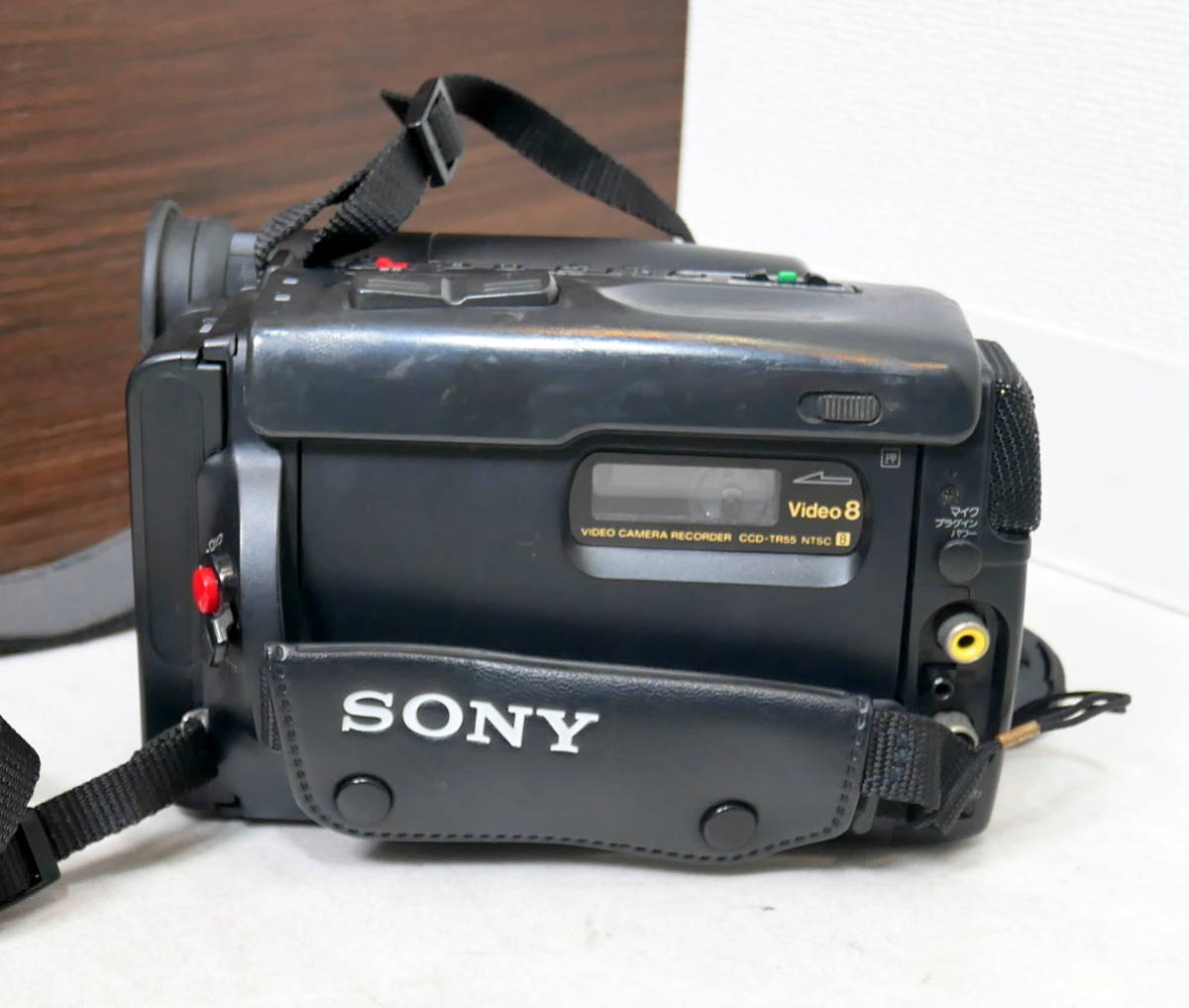 △(R512-B133)現状品 SONY Handycam CCD-TR55 ビデオカメラ △(R512-B133)現状品 SONY Handycam CCD-TR55 ビデオカメラ