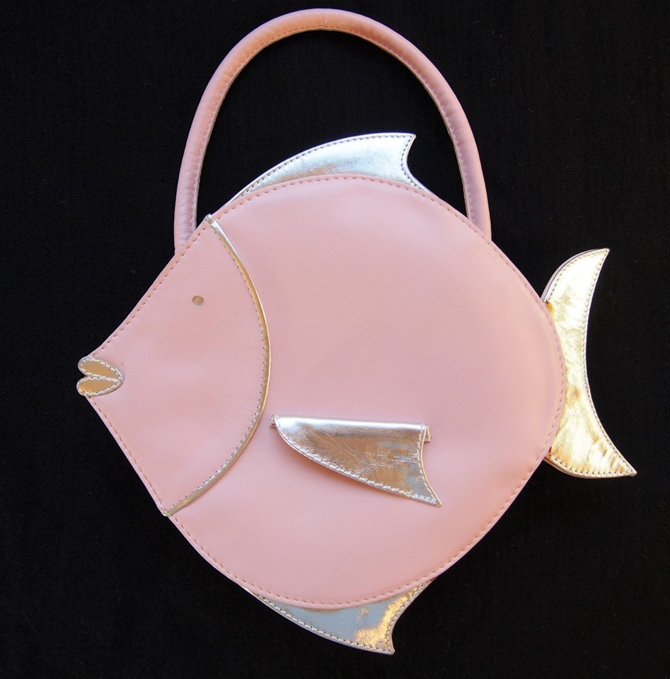  regular price 6 ten thousand * as good as new *MaudFrizon* Italy made * fine quality Ram material bag / Insta ../ party /. fish / small bag / pink / silver / Vintage 