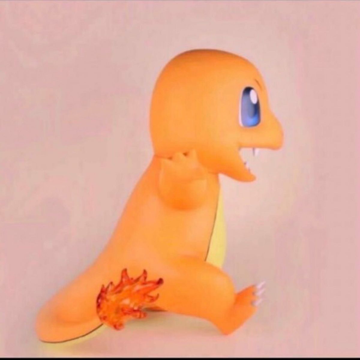 御三家 ヒトカゲ 等身大 (約40cm) フィギュア 新品 ポケモン 希少