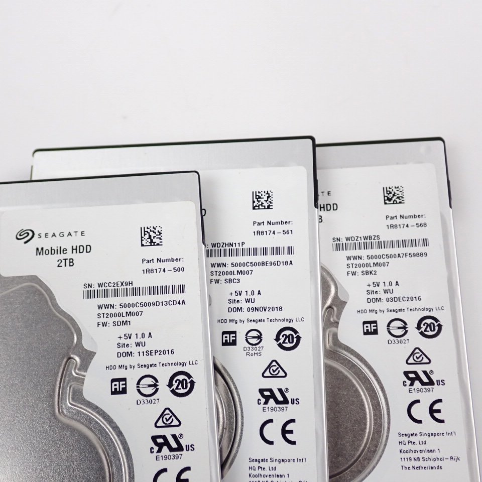 ★SEAGATE/シーゲート 2.5インチ ハードディスク 3点セット ST2000LM007/2TB/7mm/PCパーツ/HDD&0805100028_画像3