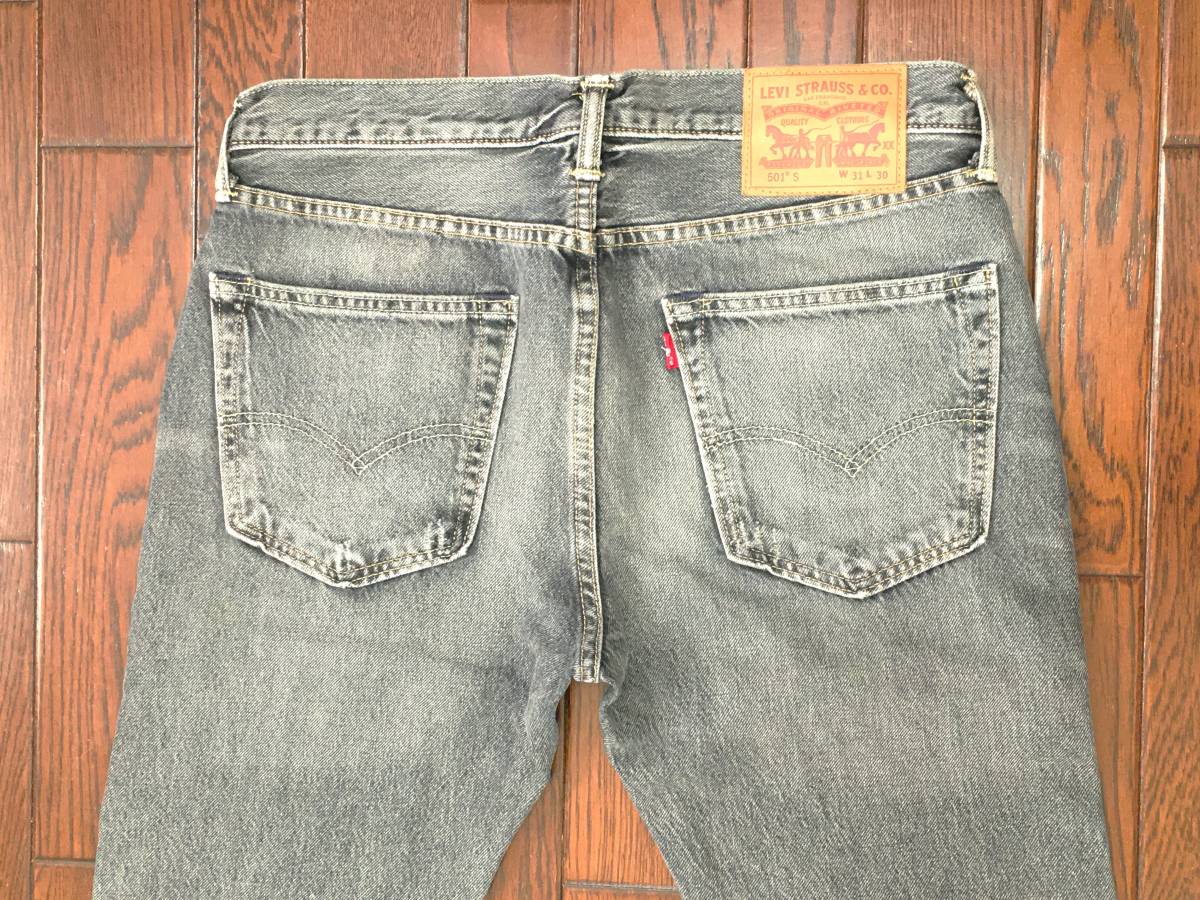 リーバイス Ｌｅｖｉ’ｓ ５０１Ｓ ダメージ リペア ひげ落ち ブラック ジーンズ ｗ３１ 黒 スリム ストレッチ クラッシュ デニム パンツ_画像4