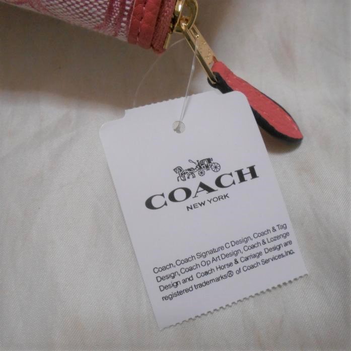 即決【新品タグ付】日本未発売 COACH コーチ デンプシー 二つ折り財布 ピンクデニムレザー プレゼント_画像6