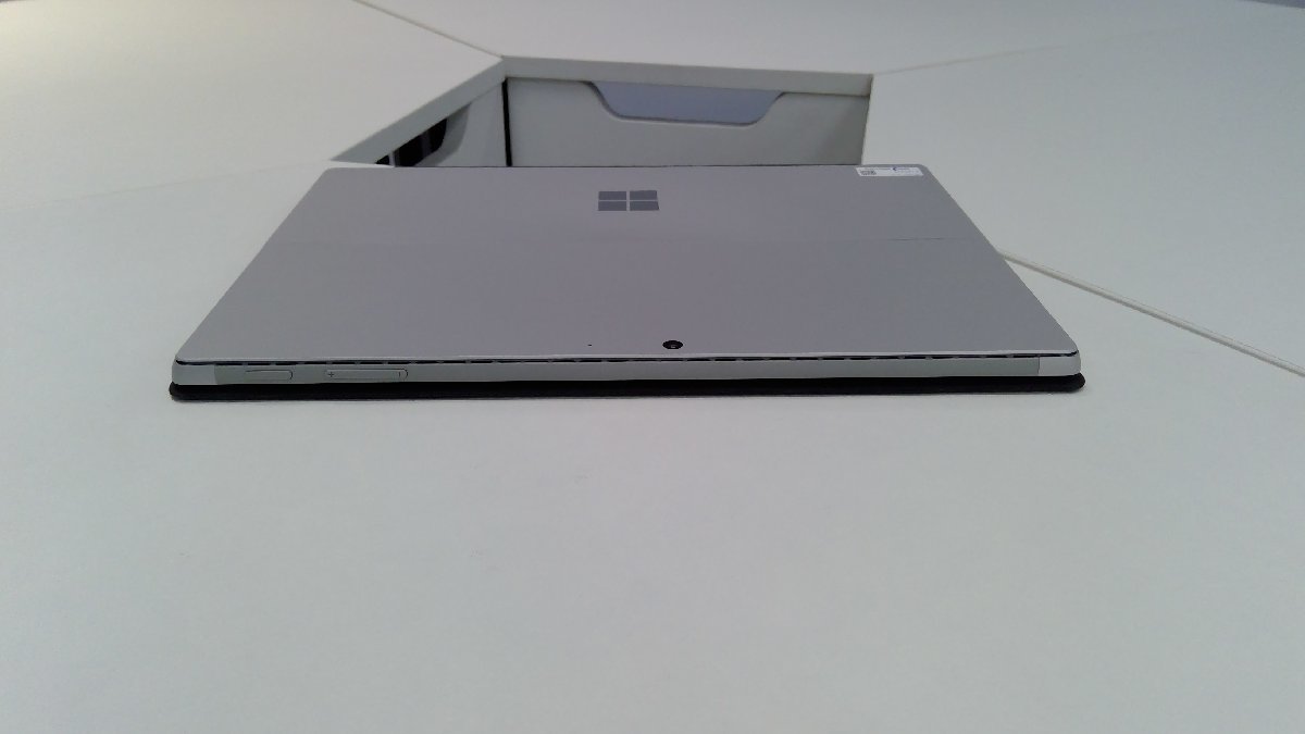 E133350 Surface Pro 7+ (1NA-00013) Core i5-1135G7 8GB SSD-256GB 12.3インチ_画像3
