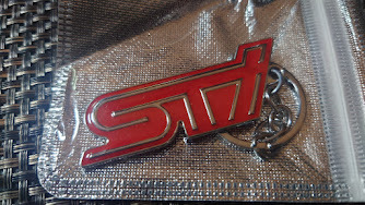 スバル STI ロゴキーホルダー　 WRX インプレッサ レガシィ フォレスター レヴォーグ XV B4 BRZ G4 S4 _画像2