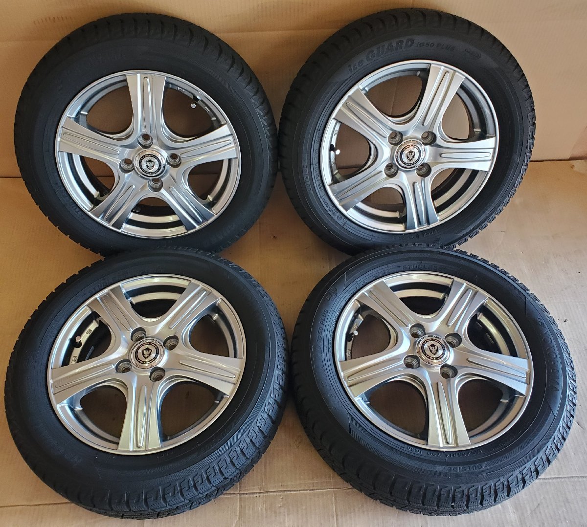 ◎A2095 ☆7ｍｍ山■2020年■WEDS Velva■14x4.5 PCD100x4H +45■スタッドレス■YOKOHAMA Ice Guard IG50 PLUS■165/65R14■ピクシス N-ONE_画像1