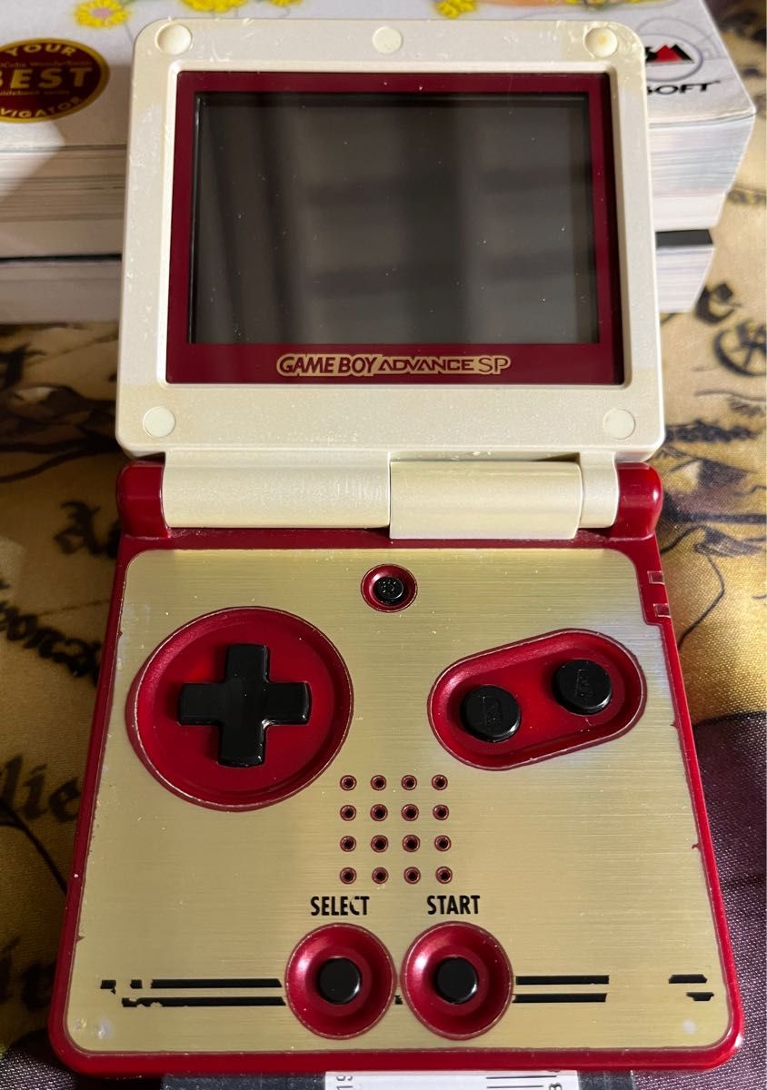 ゲームボーイアドバンスSP クラブニンテンドー ファミコン生誕20 ゲームボーイアドバンスSP クラブニンテンドー ファミコン生誕20