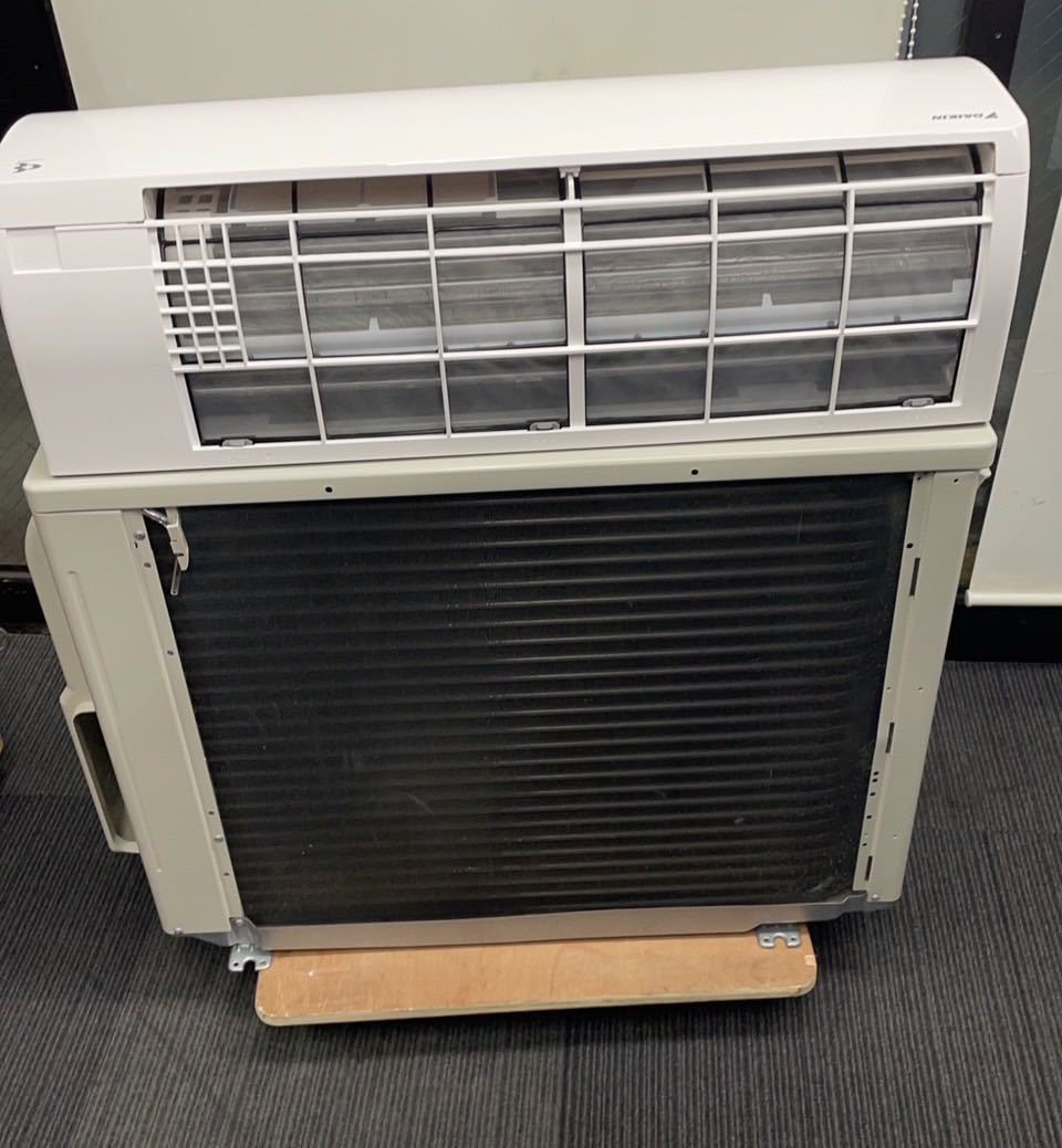 ★中古美品即決！2022年 ■DAIKIN ダイキン F56ZTEP-W 5.6kW ルームエアコン Eシリーズ 18畳用 水内部クリーン■領収書発行ok_画像4