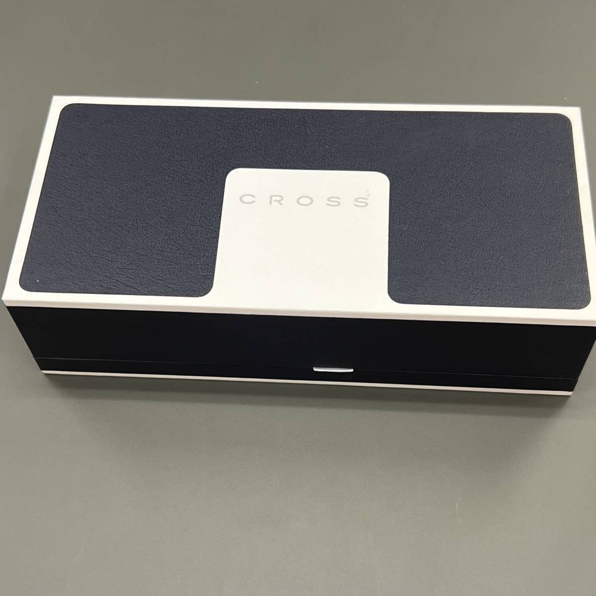 1000円スタート【中古】CROOS クロス APOGEE アポジー EST1846 ボールペン クロームメタルブルー USA 筆記用具 ブランド 箱付 ペン 文房具_画像1