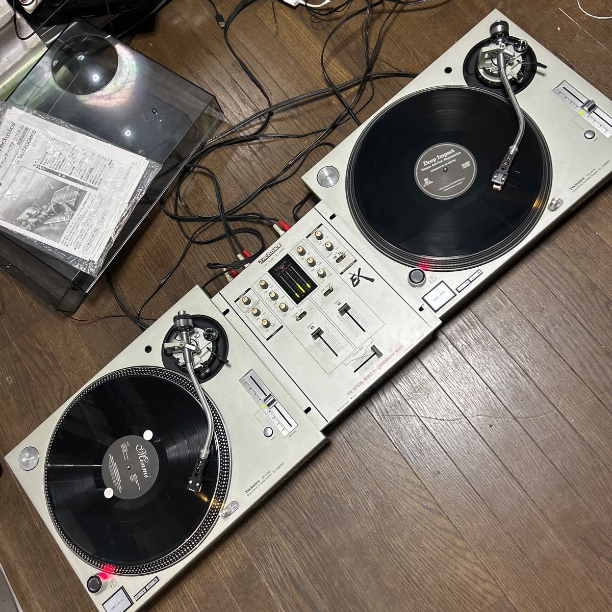 送料無料　テクニクス　Technics ターンテーブル　SL-1200MK5 美品　レコードプレーヤー DJ_画像1