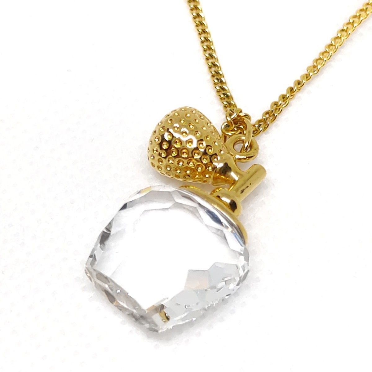 SWAROVSKI社製】 スワロフスキー ‥ 人気 香水瓶モチーフ SWAROVSKI社製】 スワロフスキー ‥ 人気 香水瓶モチーフ