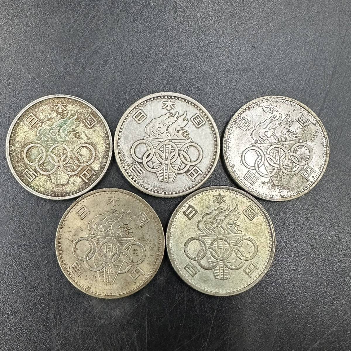 M011-588　日本古銭　１００円　１０枚　オリンピック_画像4