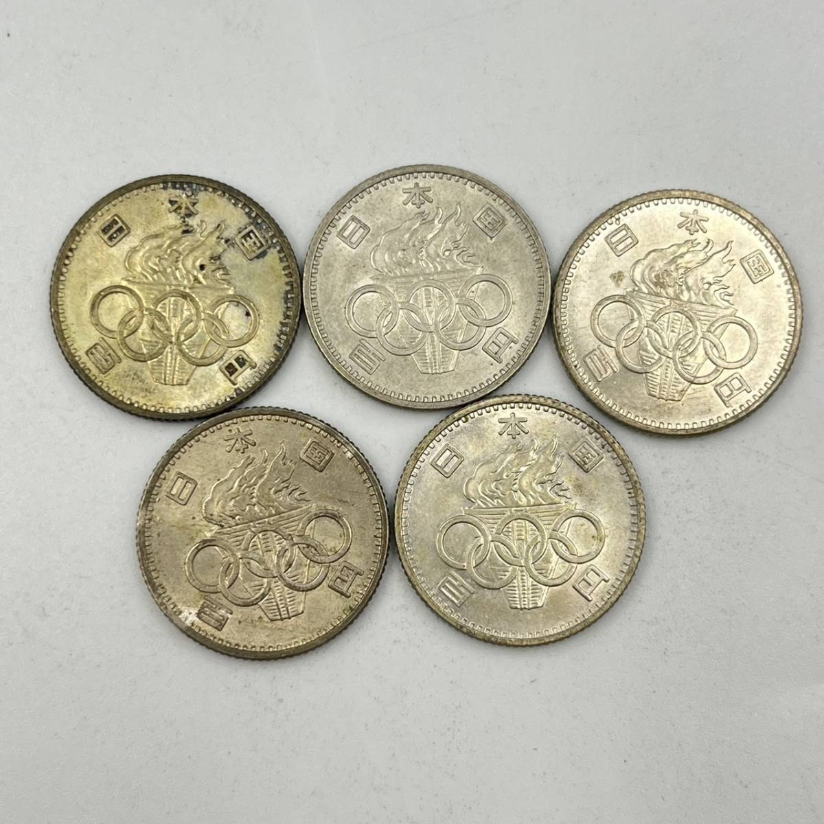 E012-611　日本古銭　１００円　１０枚　オリンピック_画像4