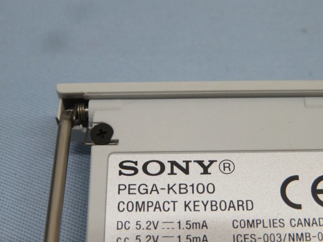 ■SONY PEGA-KB100 CLIE用 コンパクトキーボード ソニー 折り畳みキーボード USBケーブルなし USED 88670■KA！！_画像8