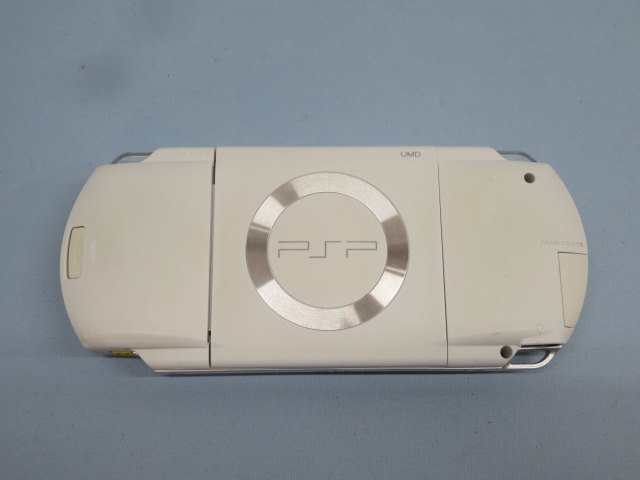 ソフト/メモリー32MB付★SONY PSP1000 ゲーム機器 セラミックホワイト Ver.6.60 無限回廊 ソニー 保証シールあり 動作品 88752★！！_画像7