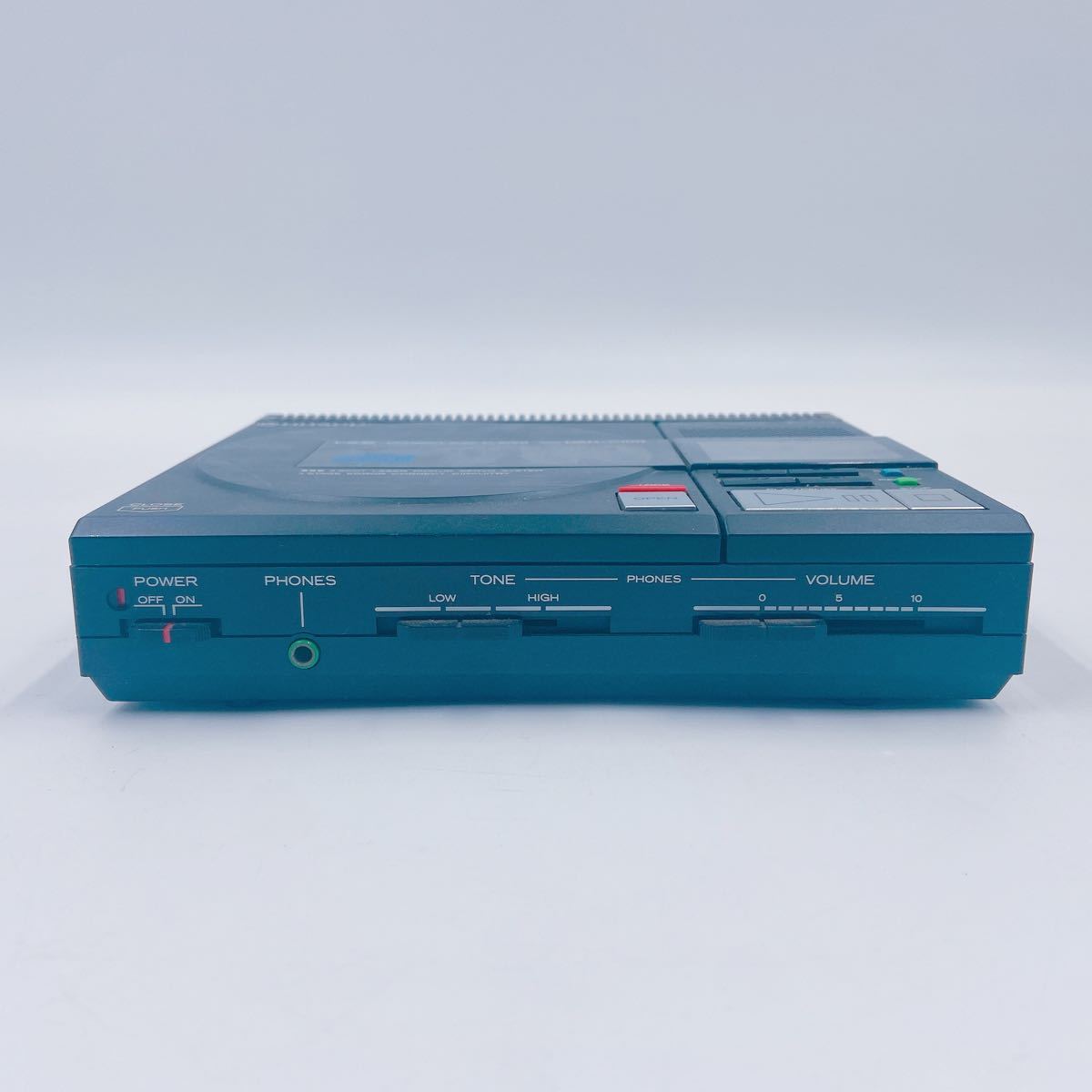 12A022 HITACHI ヒタチ コンパクト ディスク プレイヤー DAD-P100 DISC CD オーディオ機器 再生機_画像2