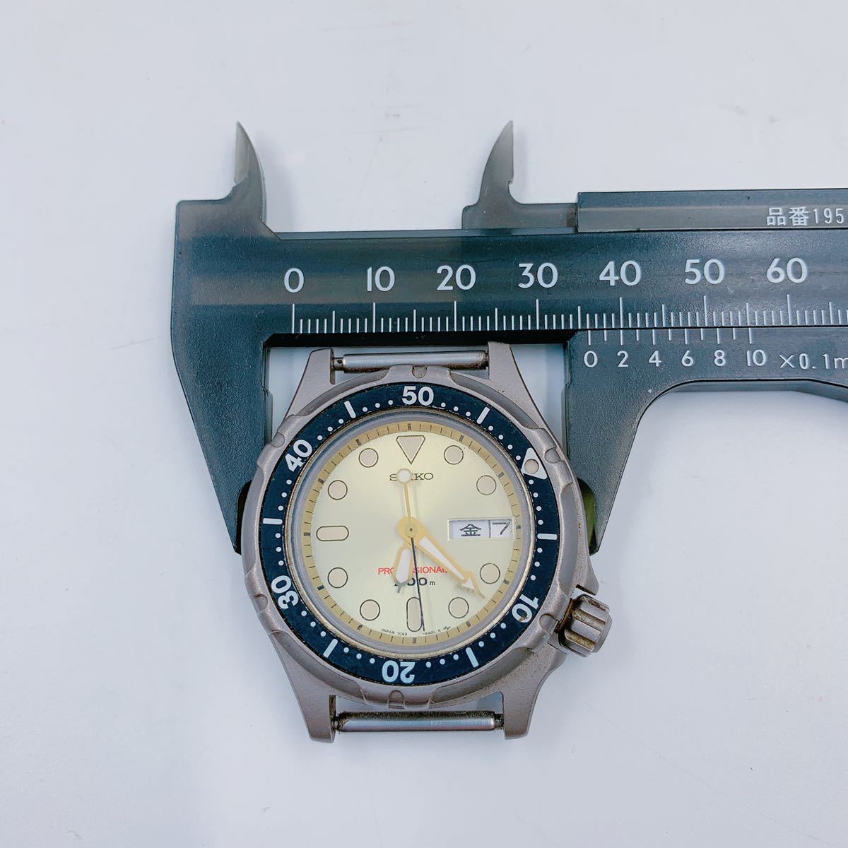12C020 SEIKO セイコー 腕時計 フェイスのみ プロフェッショナルダイバー 7C43-6A00 クォーツ_画像8