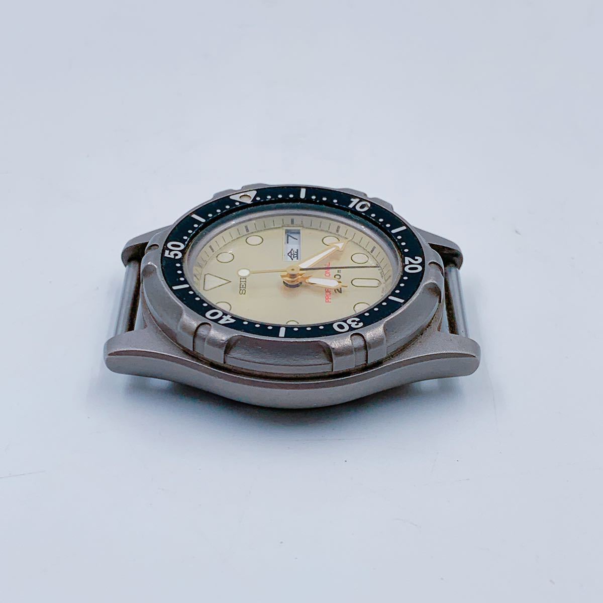 12C020 SEIKO セイコー 腕時計 フェイスのみ プロフェッショナルダイバー 7C43-6A00 クォーツ_画像2