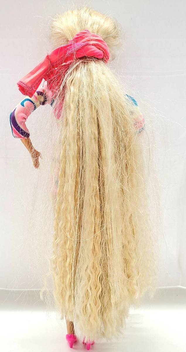 E305-W13-511 MATTEL社 Barbie バービー人形 トータリー ヘア リブロ 頭 胴体 腕に刻印入り おもちゃ 着せ替え人形④_画像2
