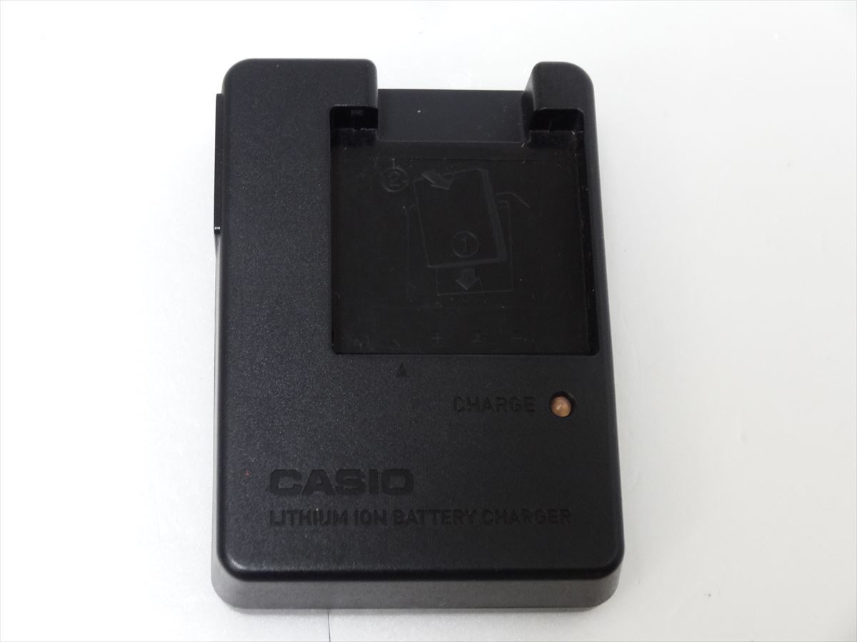 CASIO original battery charger BC-60L Casio NP-60 for postage 140 jpy 101
